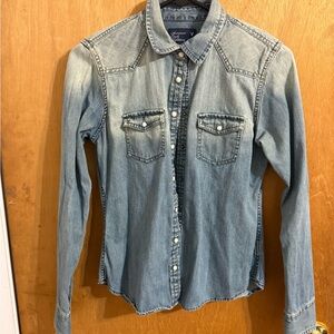 American Eagle Outfitters Light Blue Denim Shirt